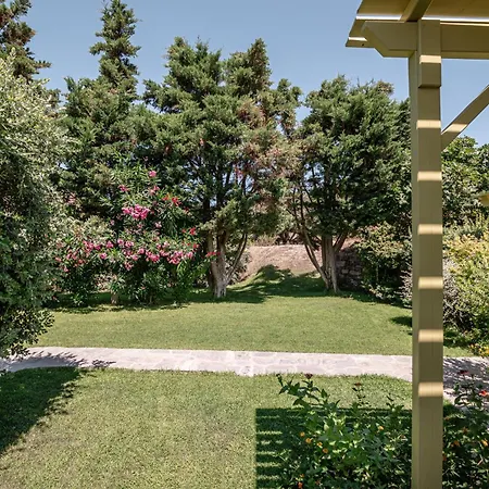 Palatiana Agriturismo-philoxenia Retreat *