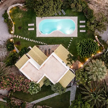 Palatiana Agriturismo-philoxenia Retreat 公寓 *